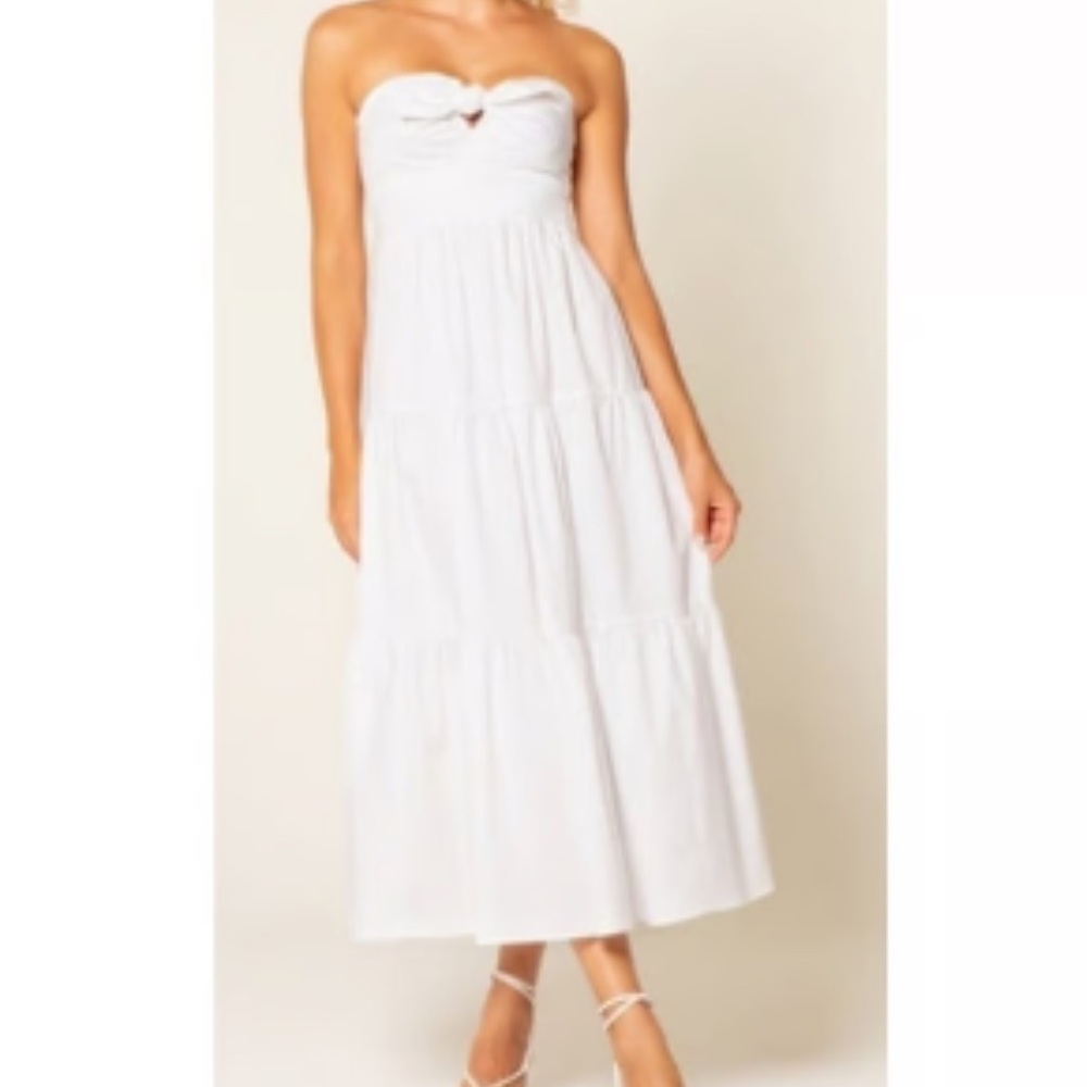 Universal Thread White Strapless Dress Euc - image 1